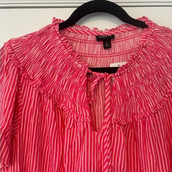NWT Torrid Gauze Smocked Yoke Ruffle Top - Picture 7 of 7